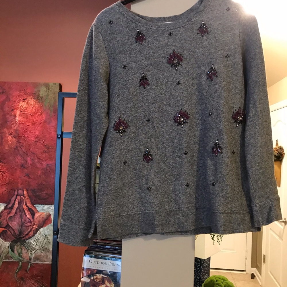 Women’s sweater